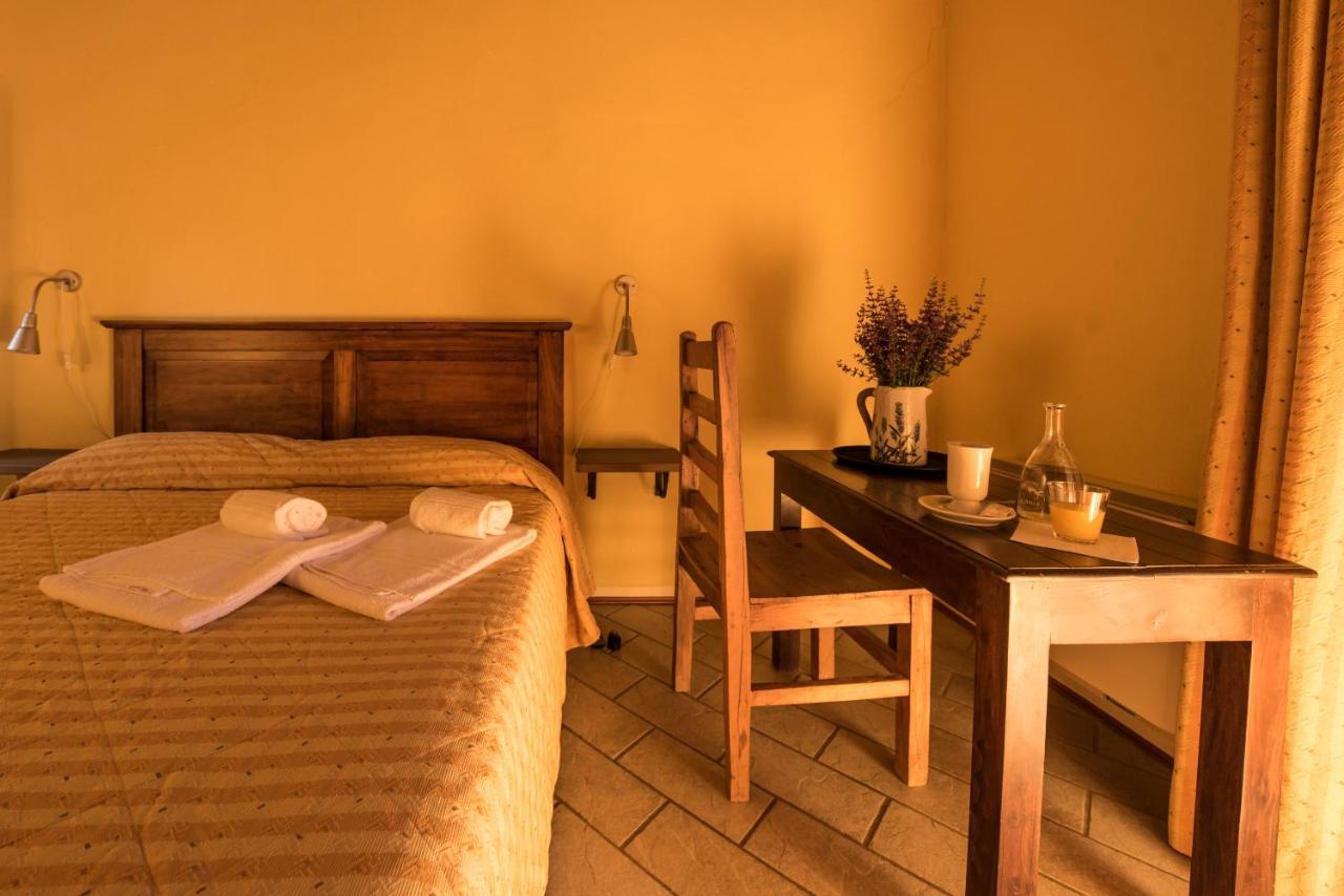Agriturismo Gallo Cortemilia Ngoại thất bức ảnh