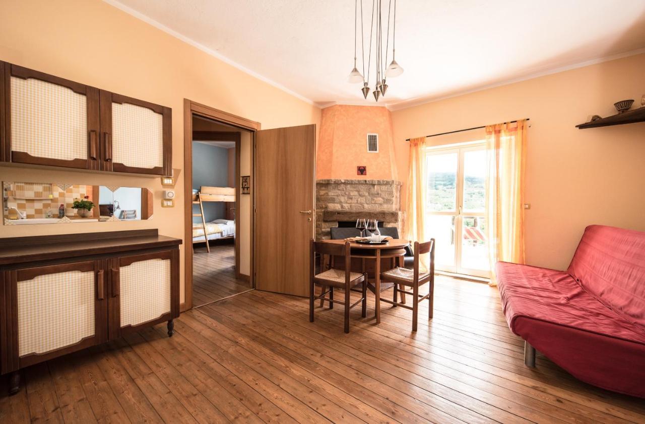 Agriturismo Gallo Cortemilia Ngoại thất bức ảnh